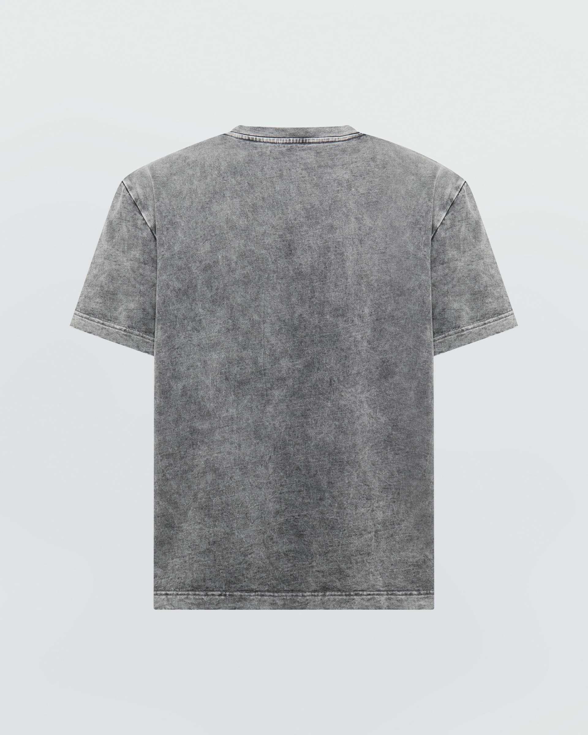 Layered T-Shirt — vue 2