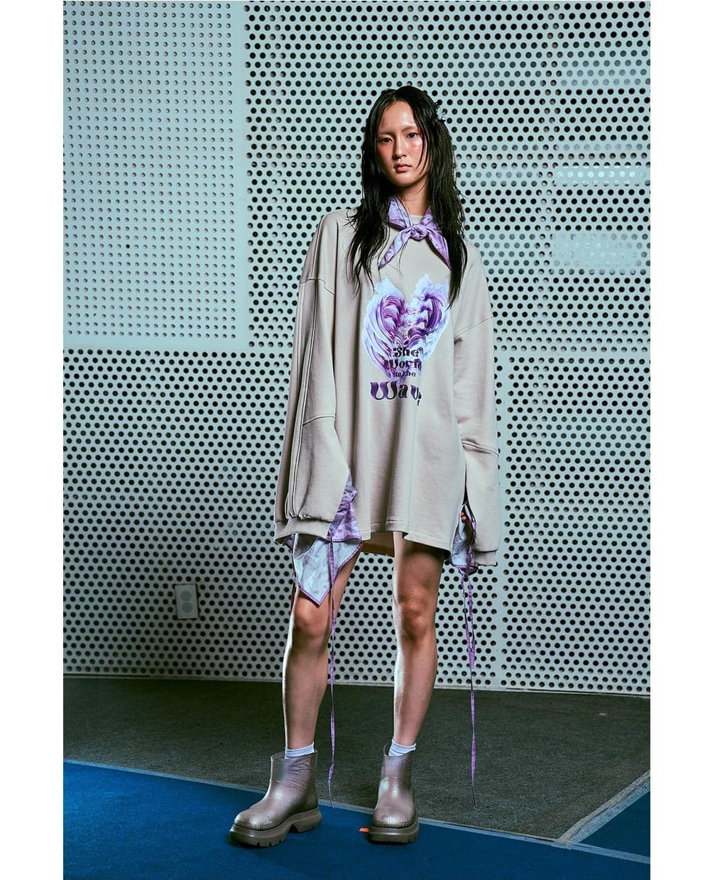 26SS Purple Wave Slit Layered Pink Beige Sweat One-Piece — vue 5