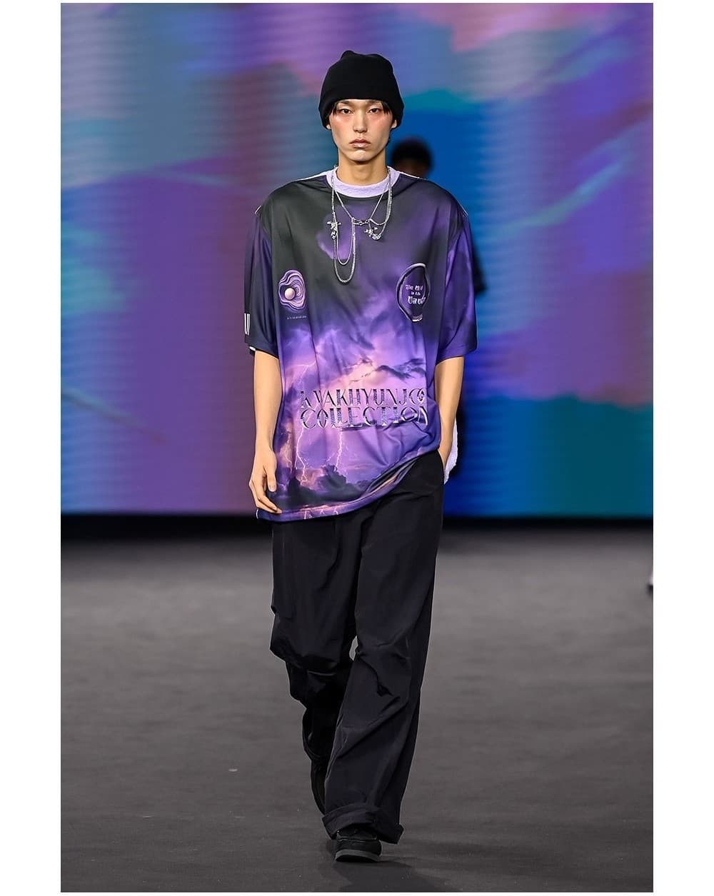 26SS Deep Purple Thunder Printing Lavender Neck Line T-Shirt — vue 2