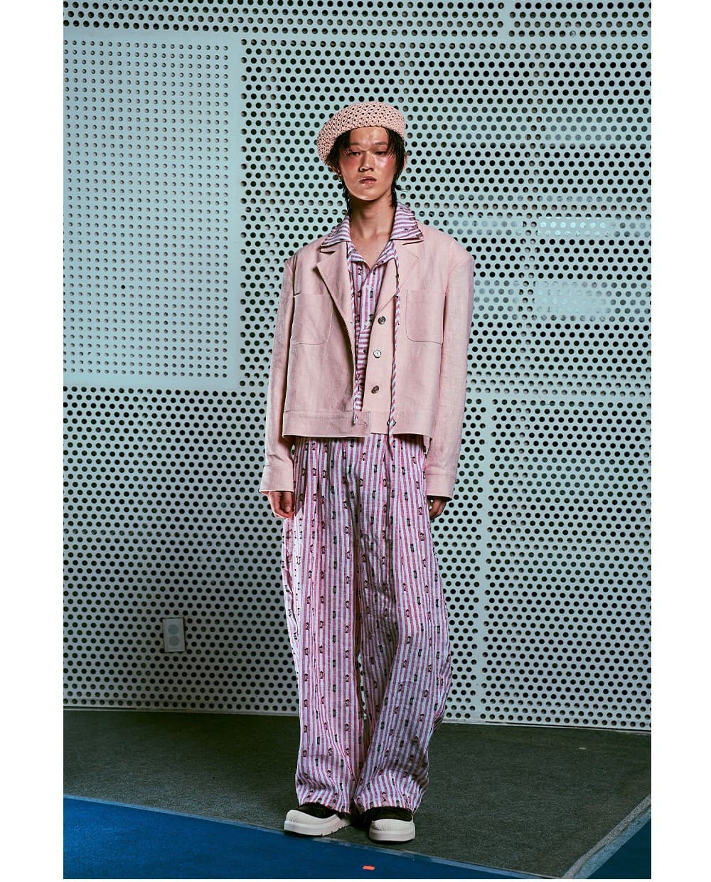 26SS Indie Pink Tailored Collars Crop Jacket — vue 5