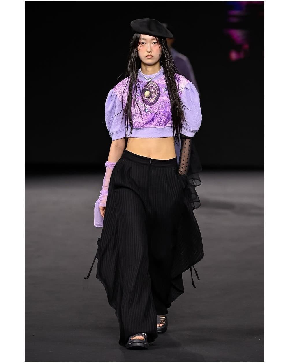 26SS Lavender Wave Printing Puff Sleeve Crop T-Shirt — vue 2