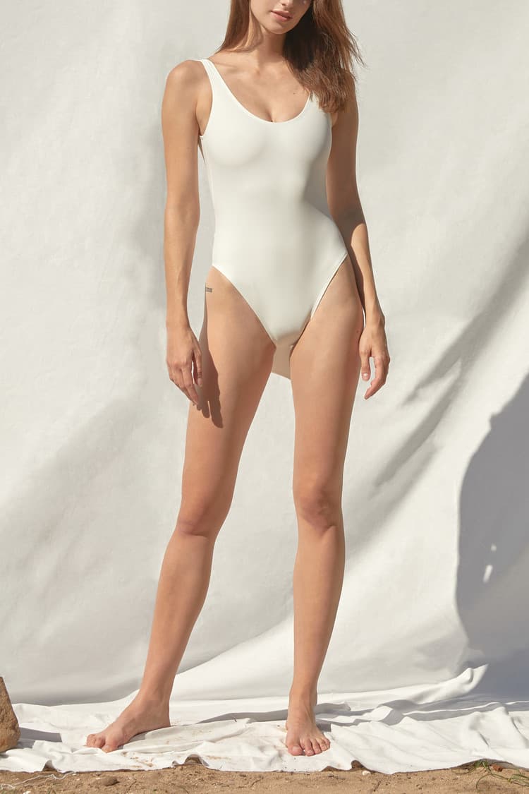 Anna White Satin Ribbon Swimsuit — vue 3