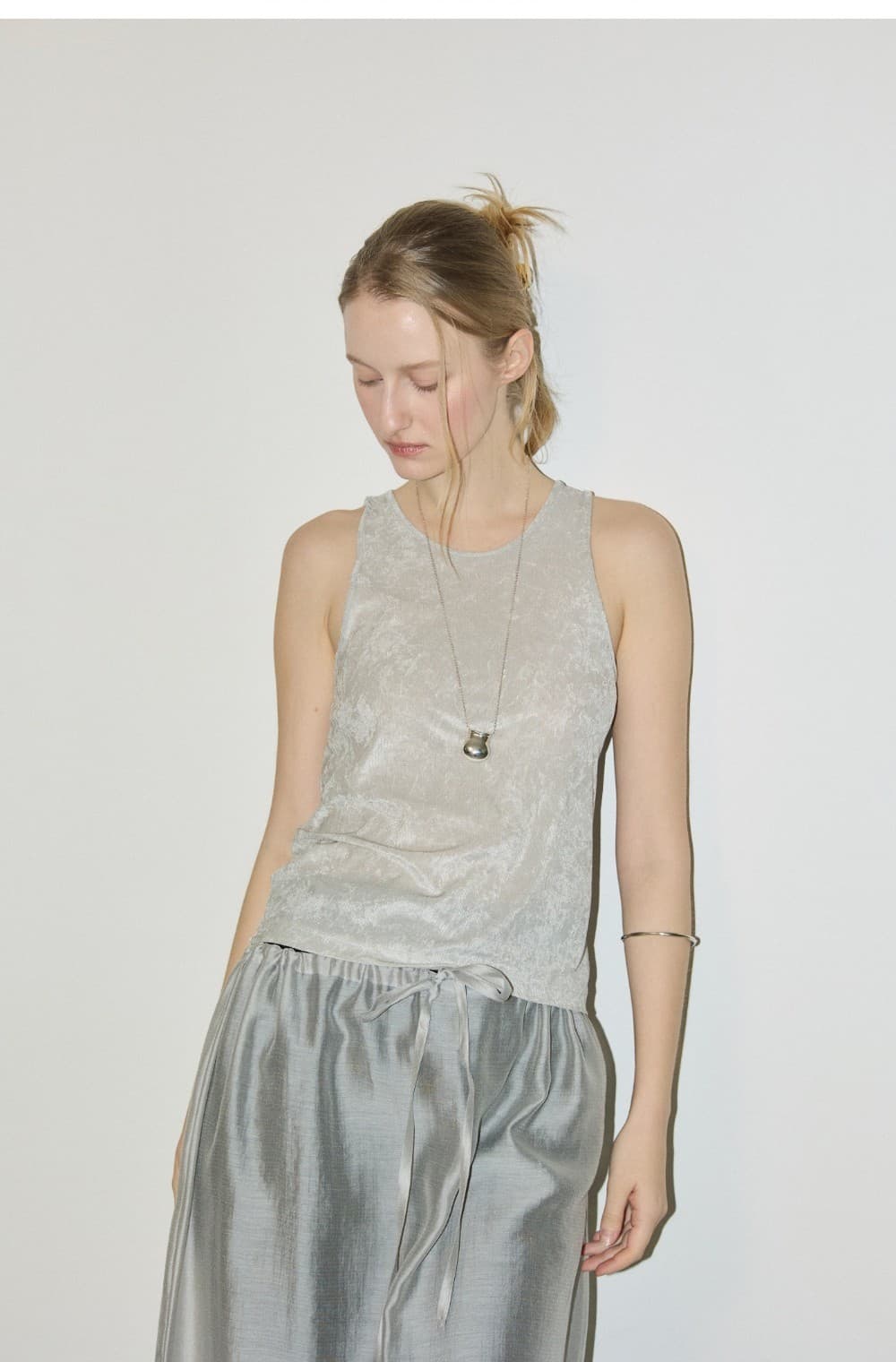 LUNE VELVET SLEEVELESS - GRAY — vue 4