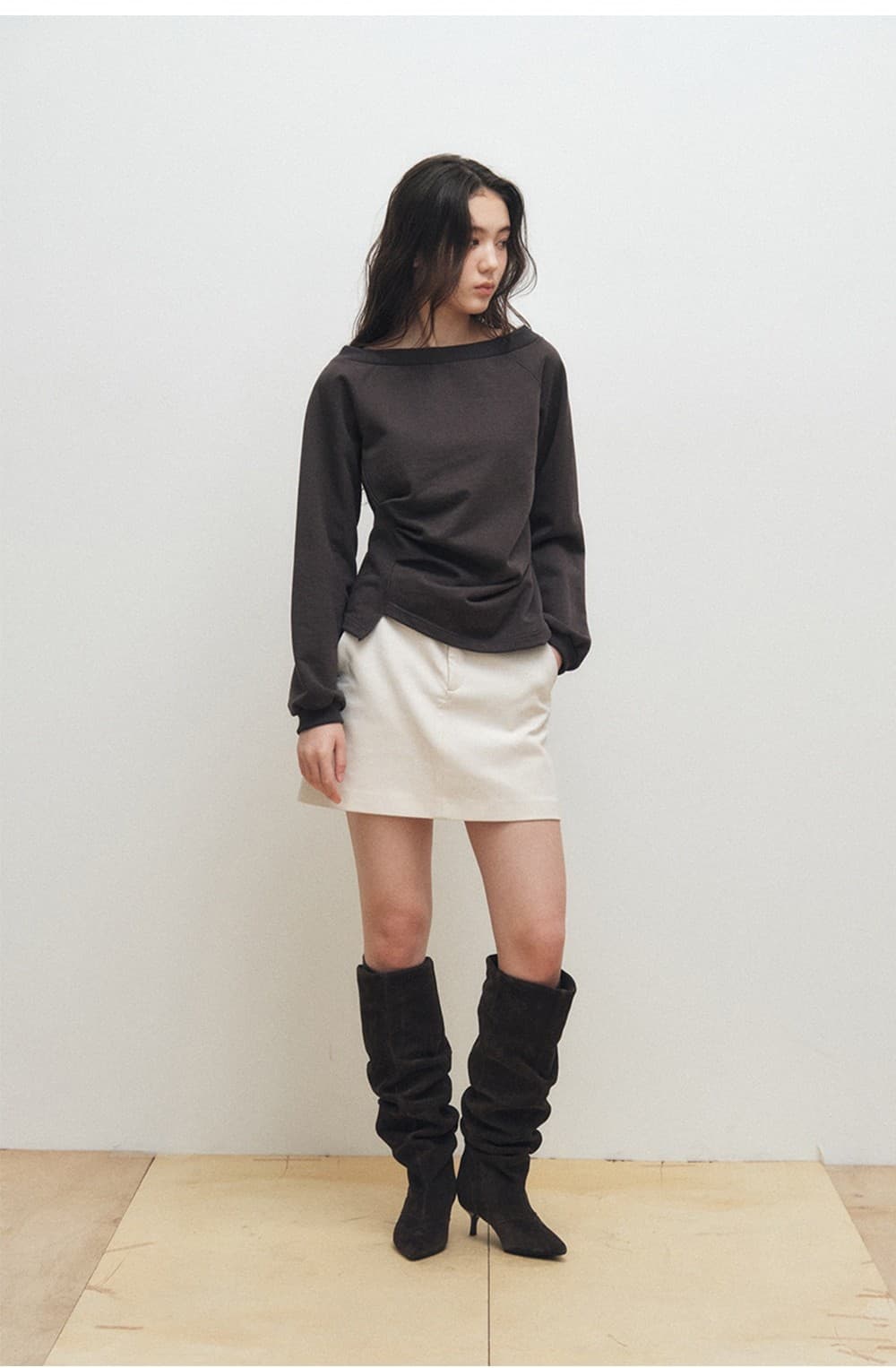 Wide Boat Neck Sweatshirt (Charcoal) — vue 6