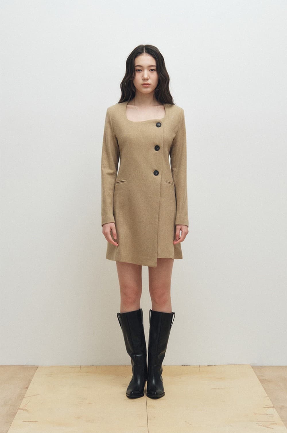 Square Neck Jacket Dress (Yellow Beige) — vue 4