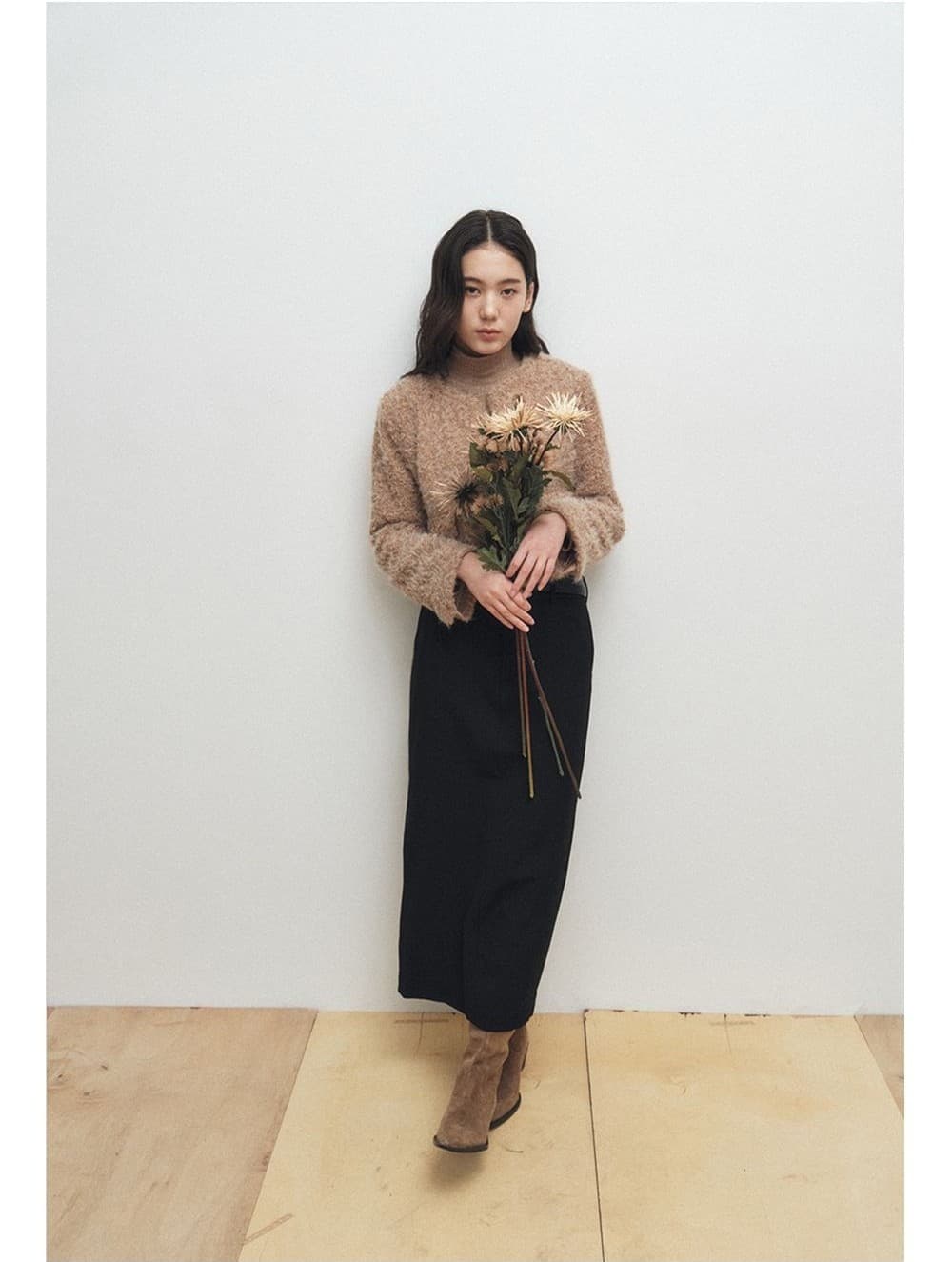 Soft Bouclé Cropped Cardigan (Brown) — vue 4