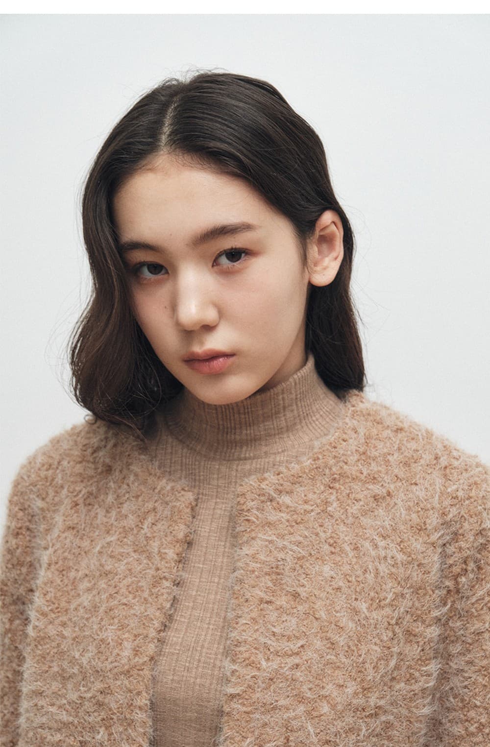 Soft Bouclé Cropped Cardigan (Brown) — vue 11
