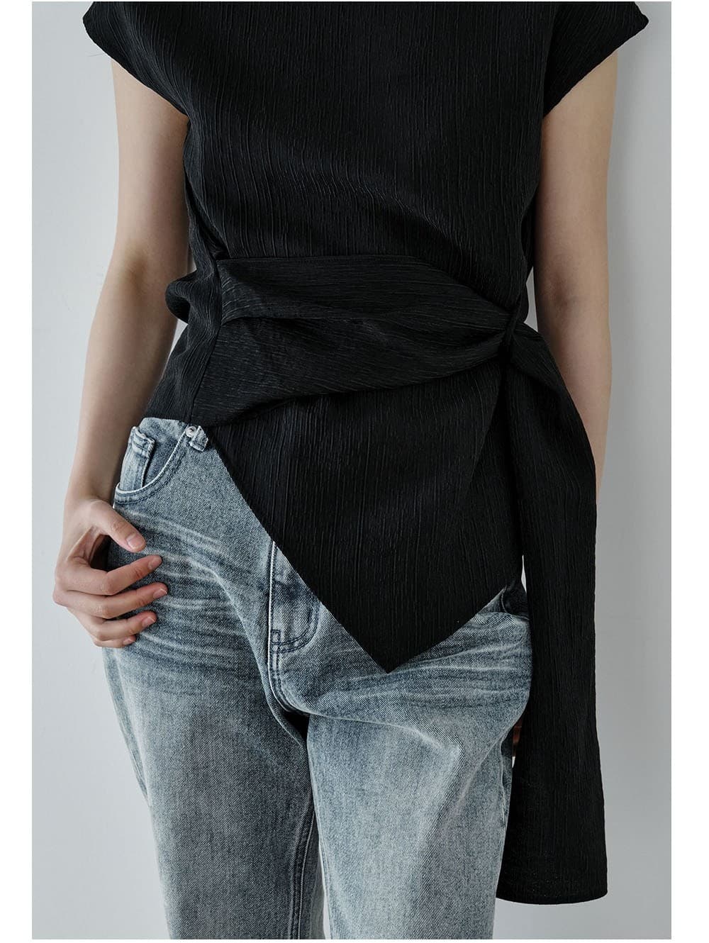 Wrap-Tie Blouse (Black) — vue 9