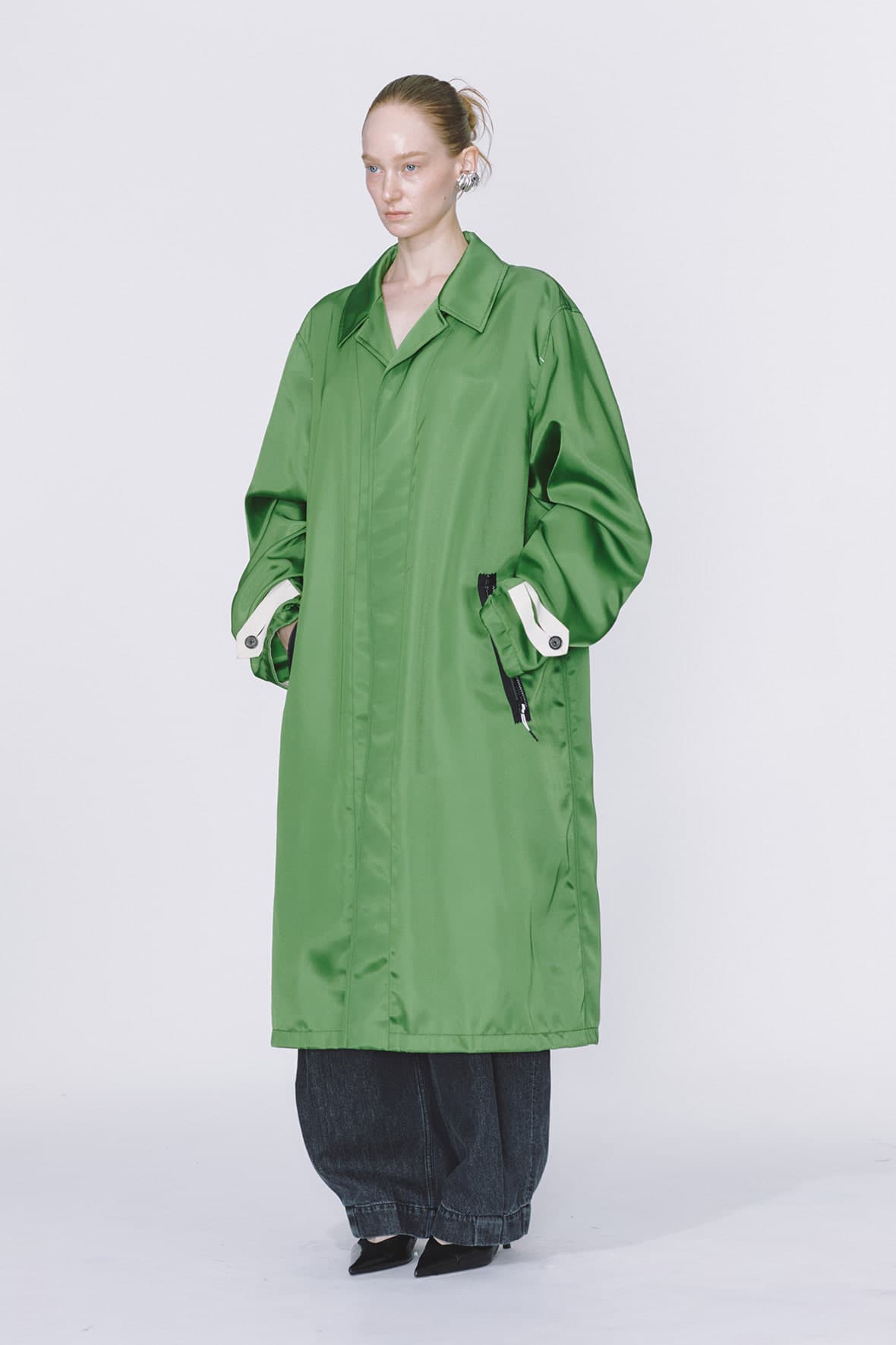 Oversized Zipper Detailed Hidden Button Mac Coat — vue 4