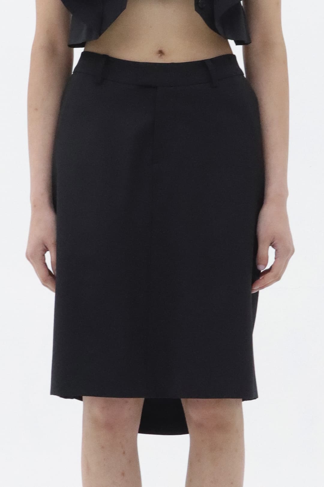 Origami Detail Midi-Skirts (Black) — vue 3