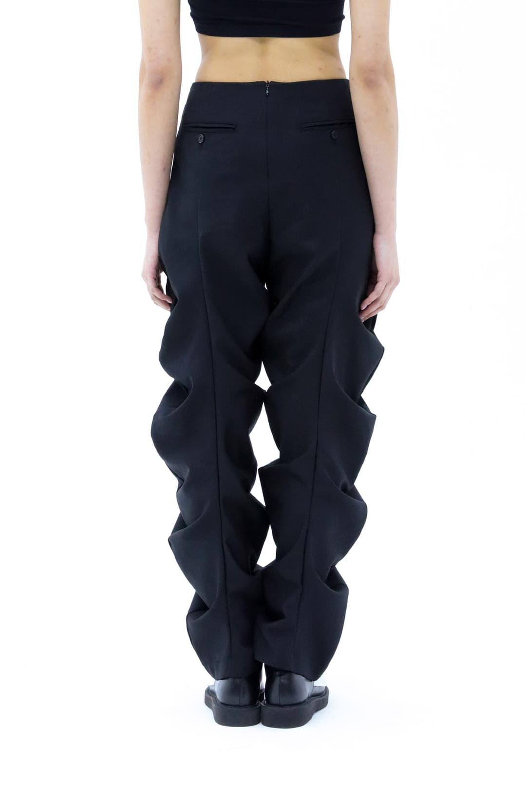 Double Draped Wave Trousers (Black) — vue 4
