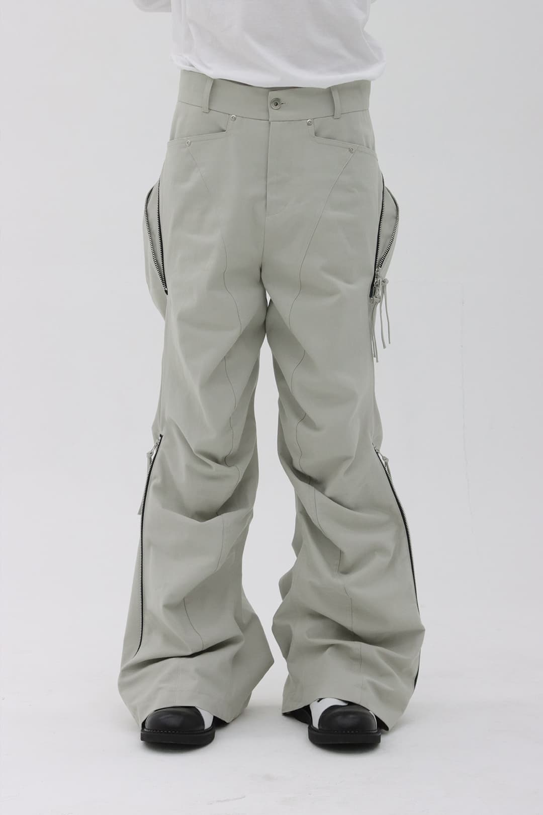 Zip Wave Bootcut Pants (White) — vue 5
