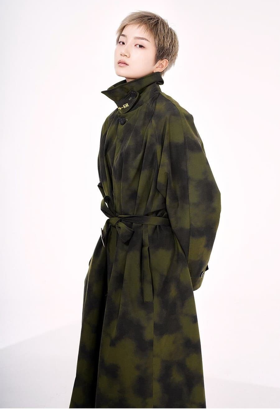 Fog Washing Trench Coat — vue 3