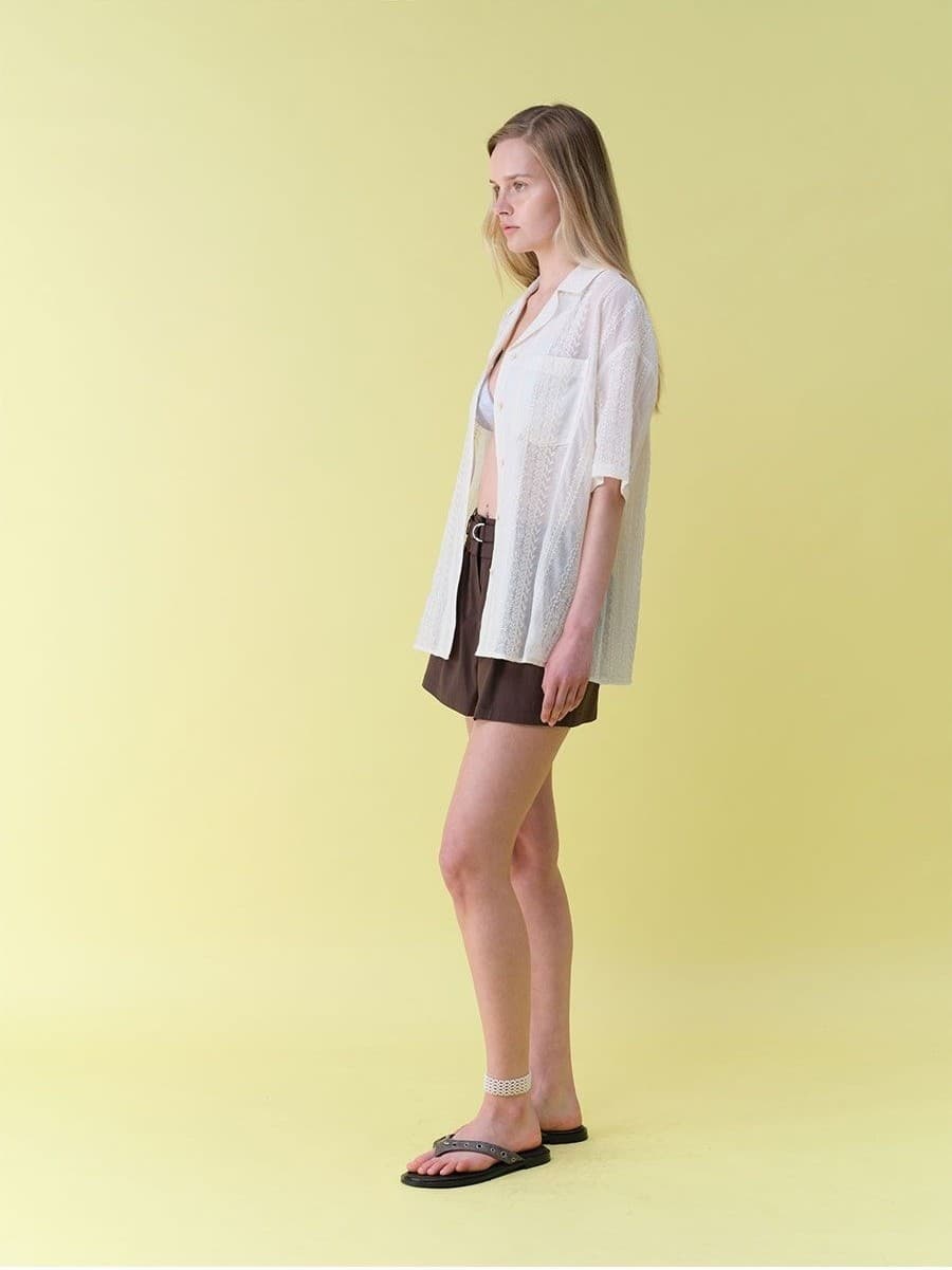 Open-Collar Embroidered Shirts in Ivory — vue 7