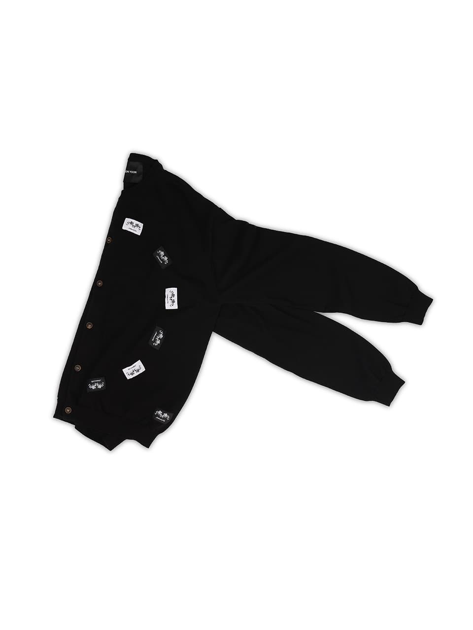 Flower Label Cardigan (Black) — vue 3