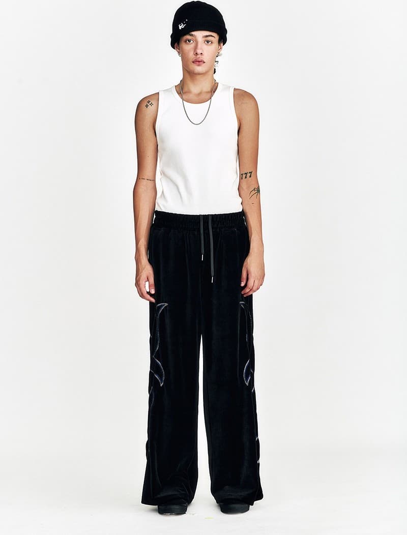 Western Embroidery Velvet Wide Pants Puma Black — vue 3