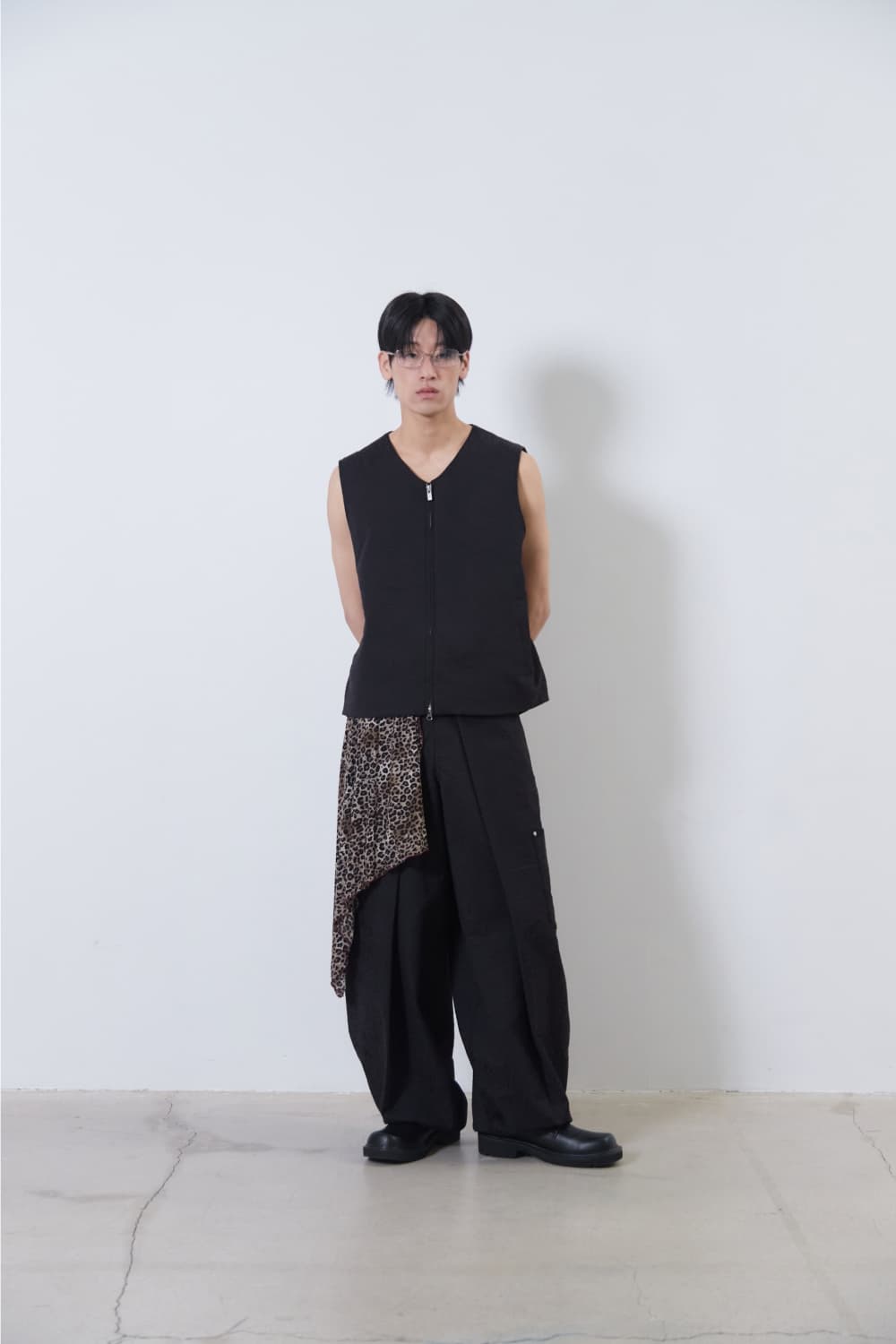 Flower Jacquard Balloon Pants (Black) — vue 8