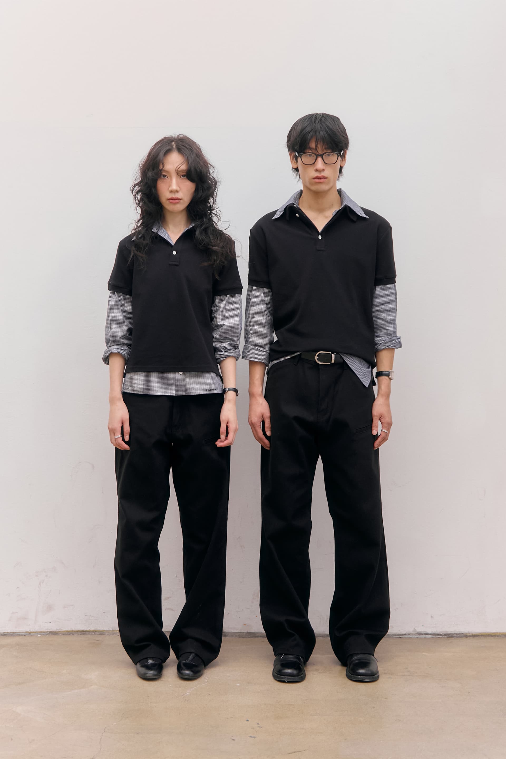 80s Layered Polo Shirts (Black) — vue 3