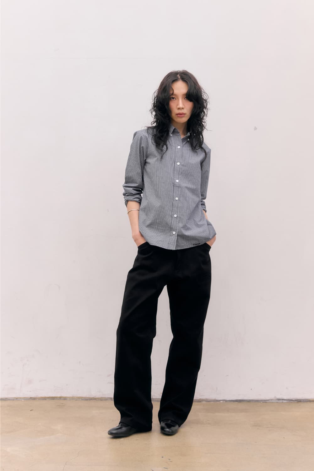 Roll-Up Check Shirts (Black) — vue 6