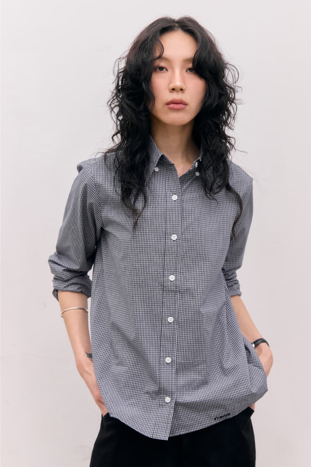 Roll-Up Check Shirts (Black) — vue 7