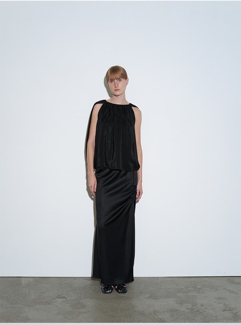 Drape Skirt (Cream) — vue 3