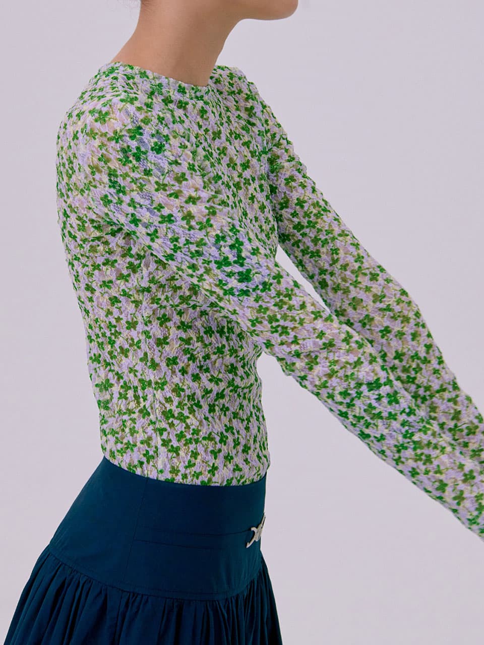 Crinkle T-Shirt — Green — vue 3